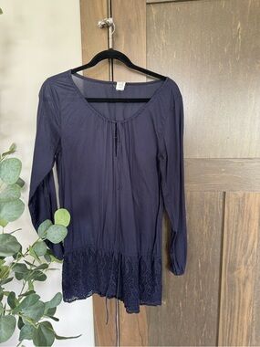 J crew Y2K Navy Eyelet Hem Peasant Blouse/Cover-up